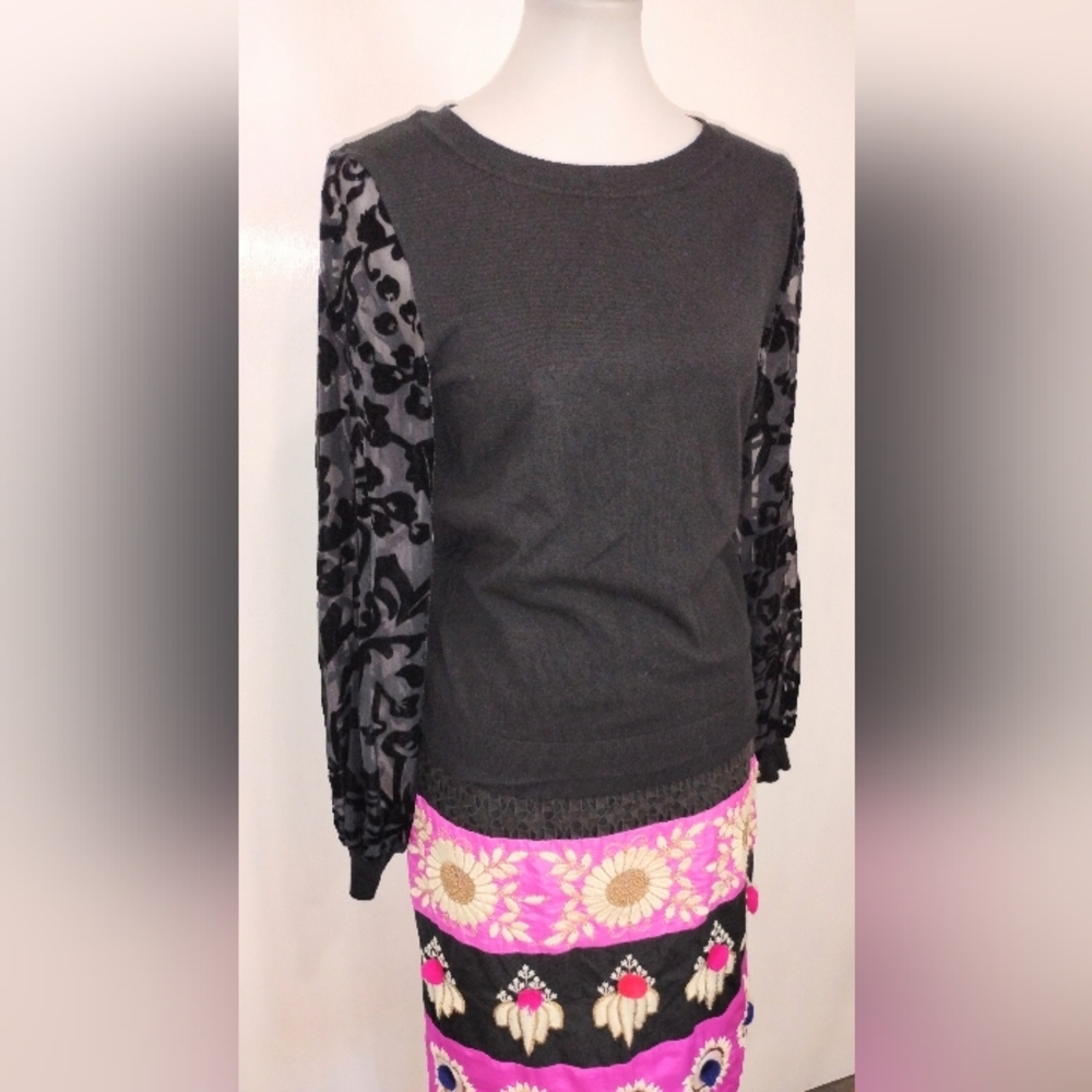 BLACK SHEER VELVET SLEEVE TOP - Picture 8 of 8